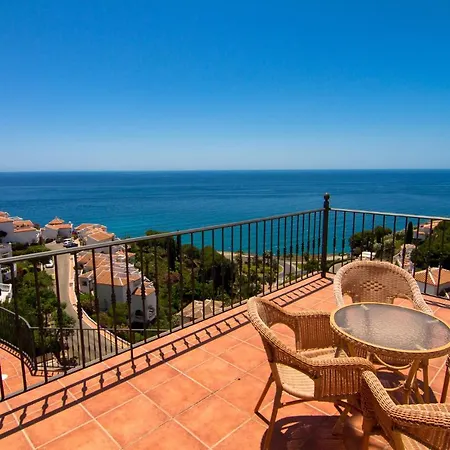 Edf. Panorama, Ladera Del Mar Apartment